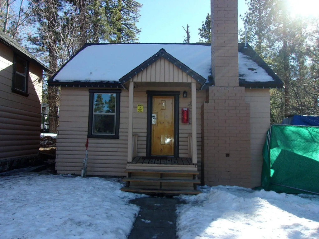 Embers Lodge and Cabins