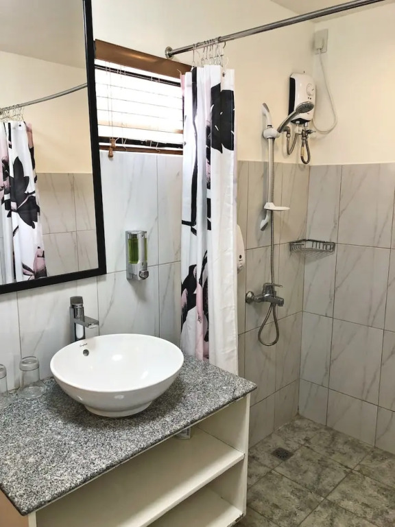 Casa Roces