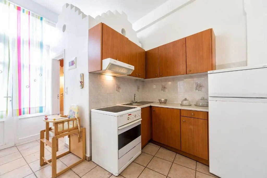 Town House for 6-16