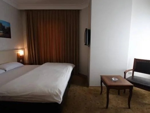 Antana Hotel