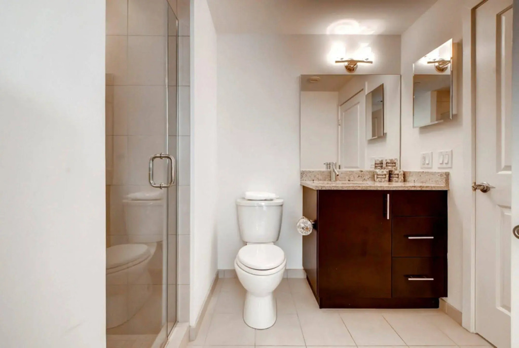 Global Luxury Suites at Crystal City
