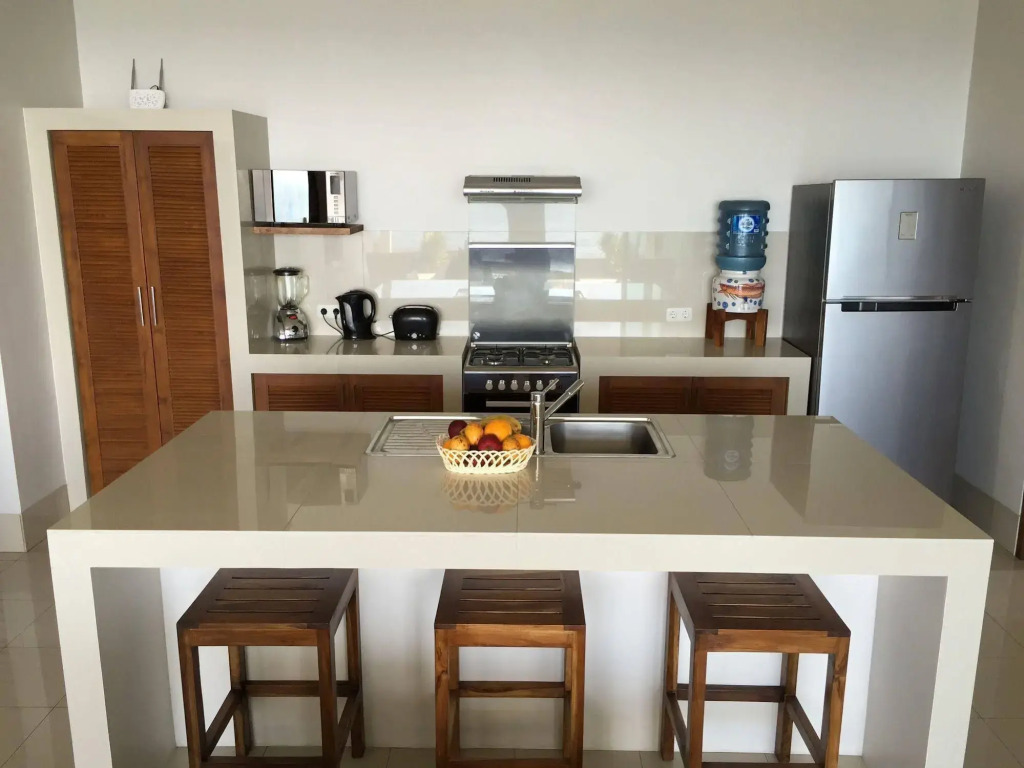 Air Sanih Beach Villa