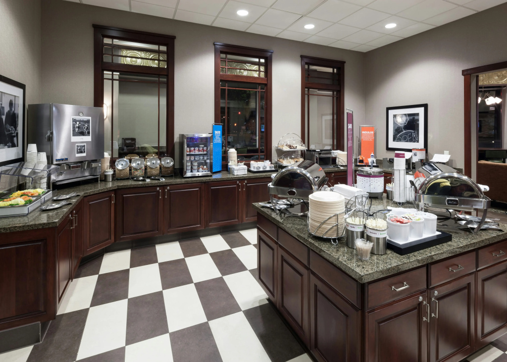 Hampton Inn & Suites Boise-Downtown