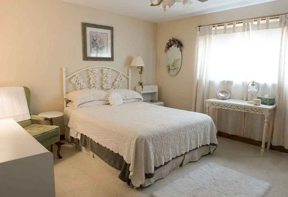Atherton House Bed & Breakfast