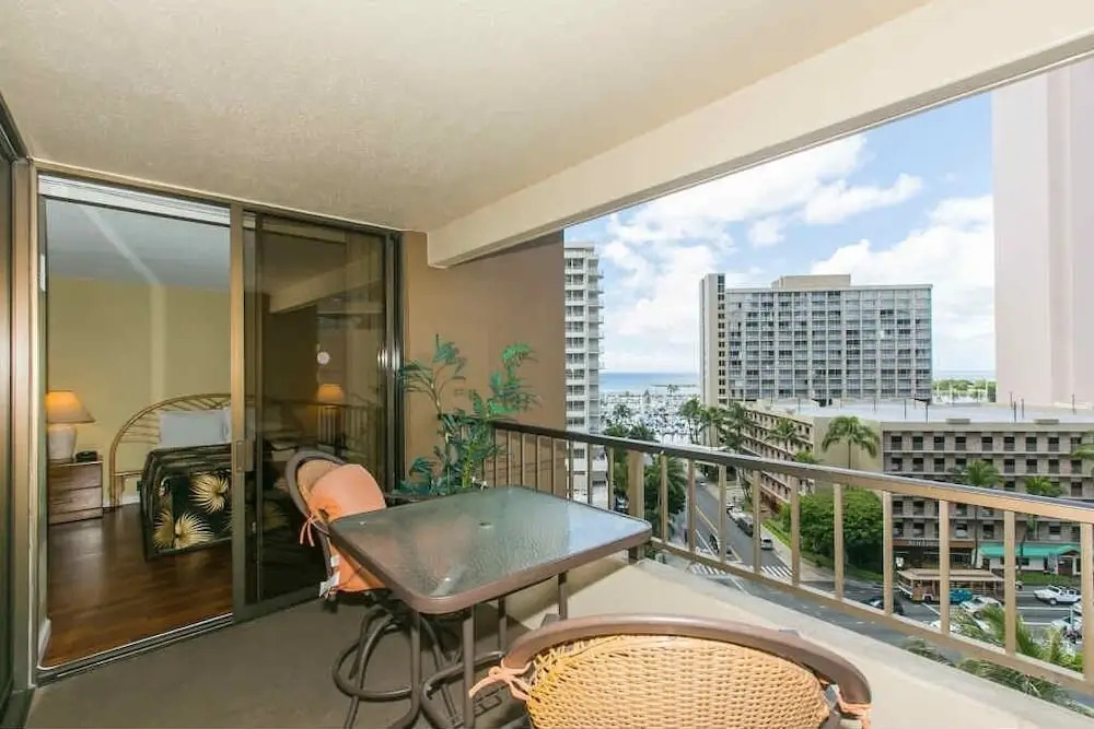 Discovery Bay 1202 1 Bedroom Condo