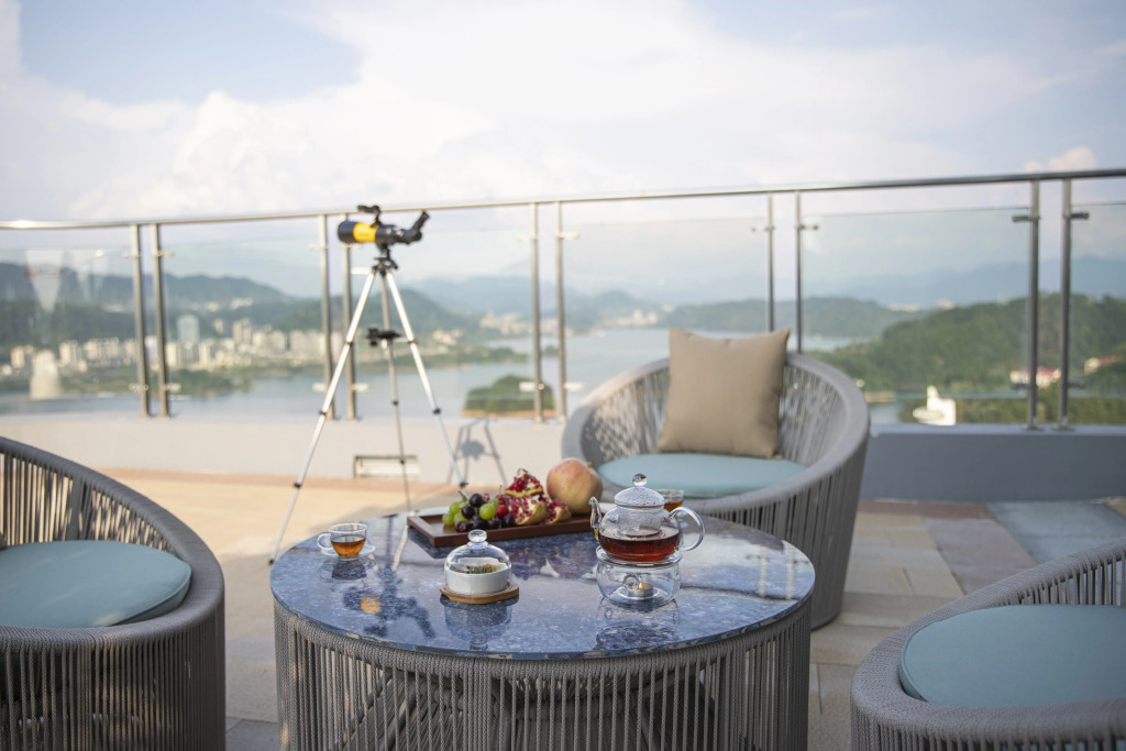 Holiday Inn One Thousand Island Lake by IHG