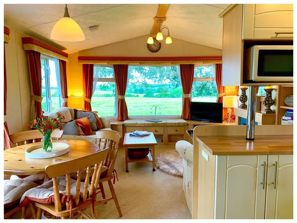 Charming 2-bed House