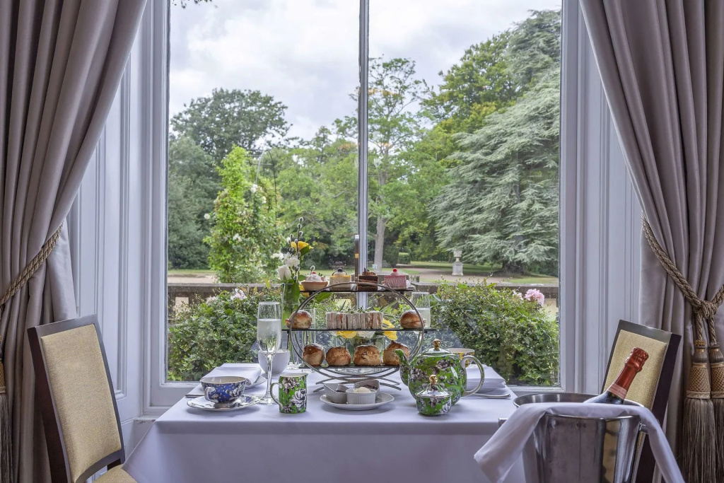 Oatlands Park Hotel