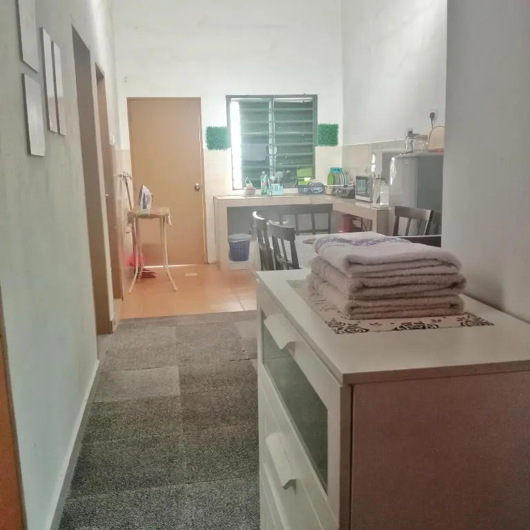 Homestay Lestari KLIA