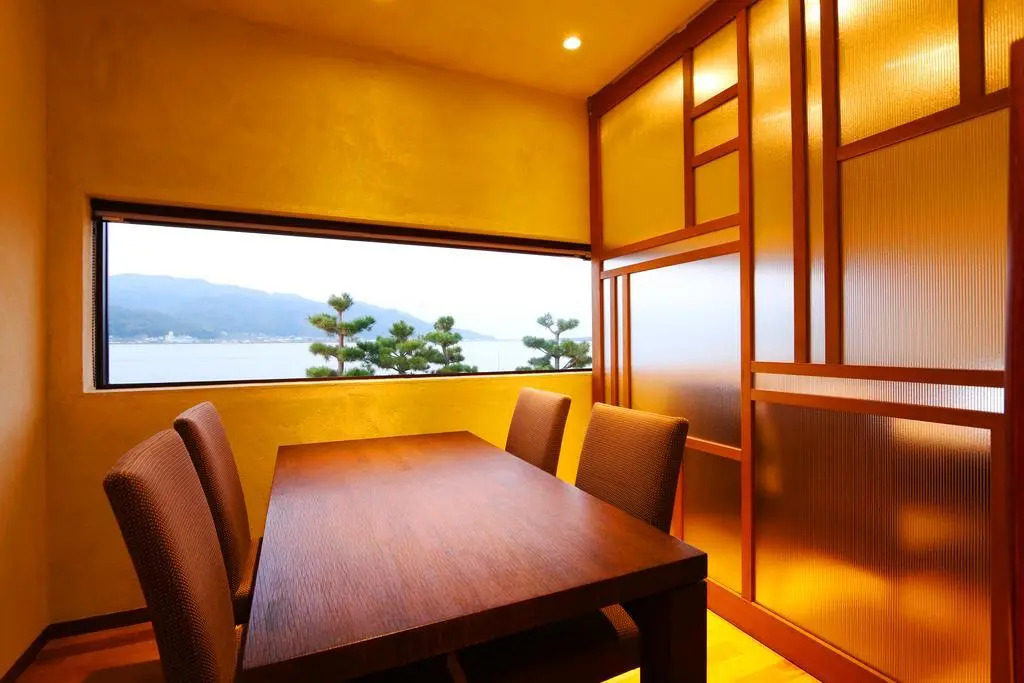 Amano-hashidate Yusai