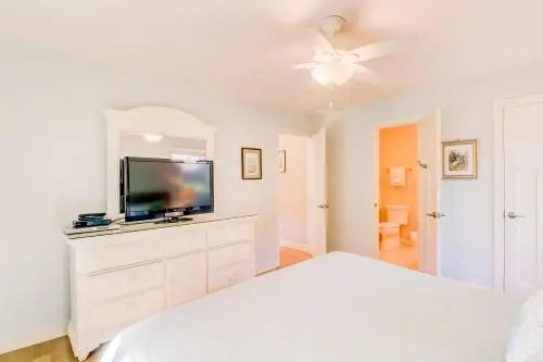 435 Oceanwoods Cottage
