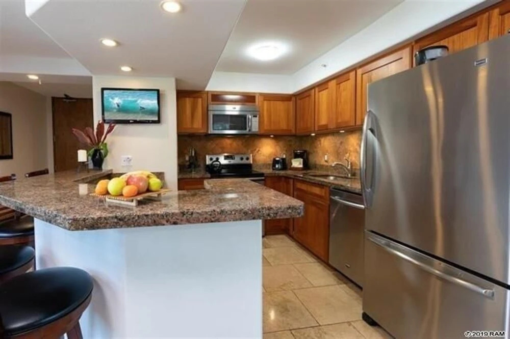 Royal Kahana 101 2 bdr/2ba OV condo