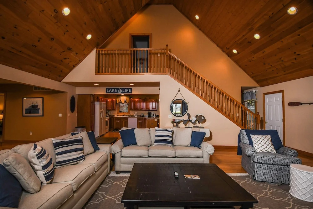 San-Stress 4 Bedroom House