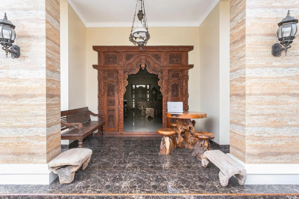 RedDoorz Syariah near Exit Toll Banyumanik Semarang