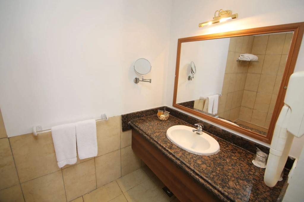 Club Reef Resort & Spa