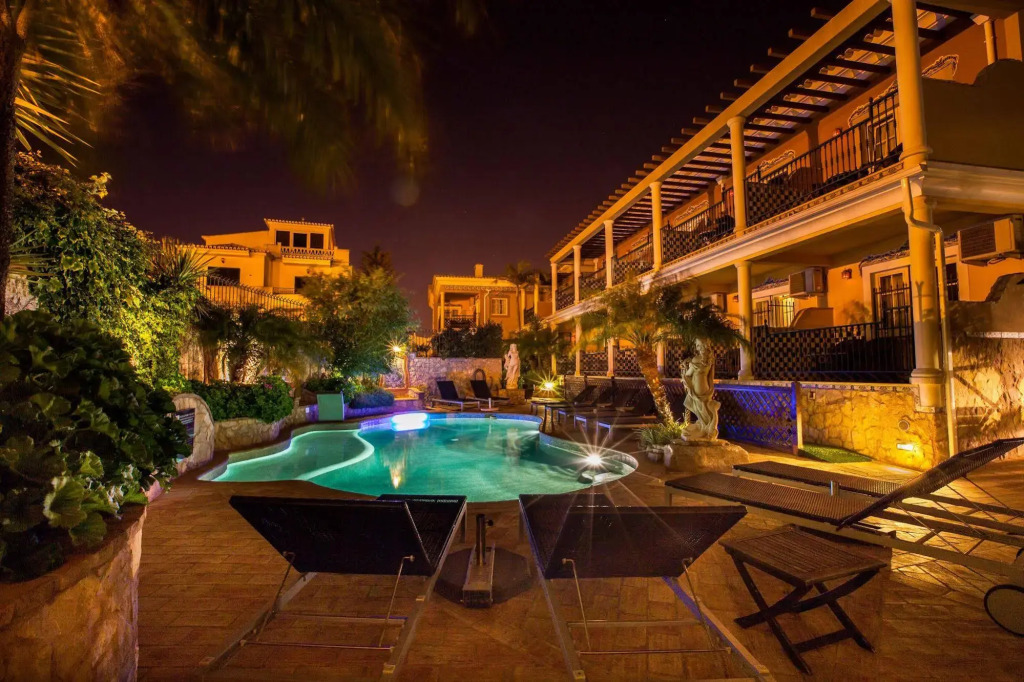 Charming Residence & Guest House Dom Manuel I Adults only
