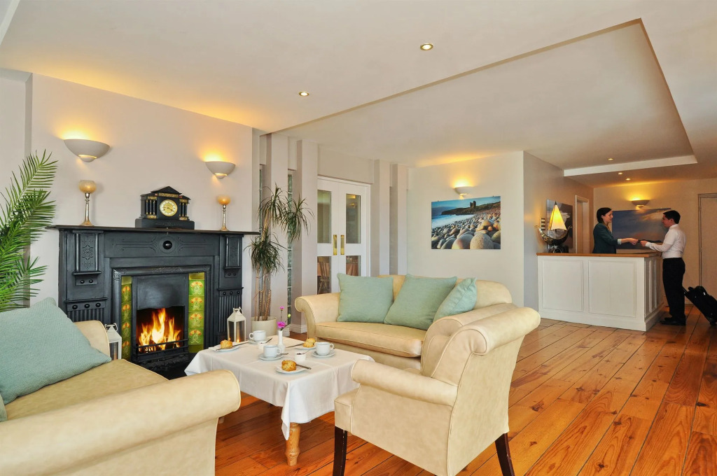 Dingle Harbour Lodge B&B