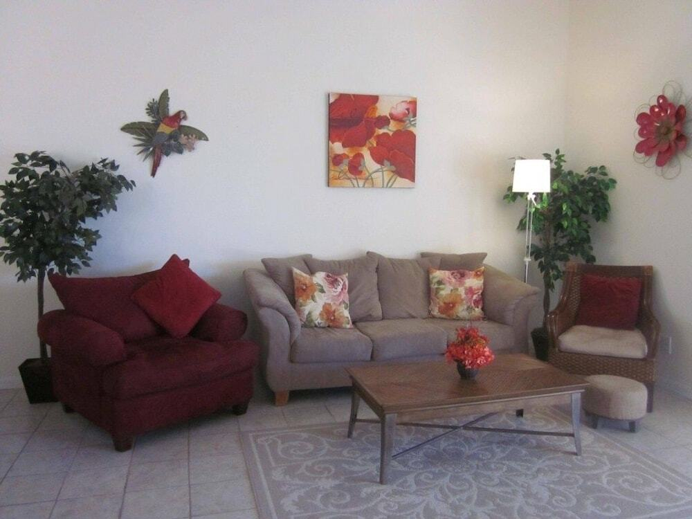 4 Br Calabay Parc Sleeps 8 - Fld 3253
