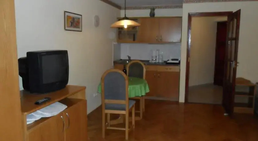 Szt. István 3-5. Apartmanok
