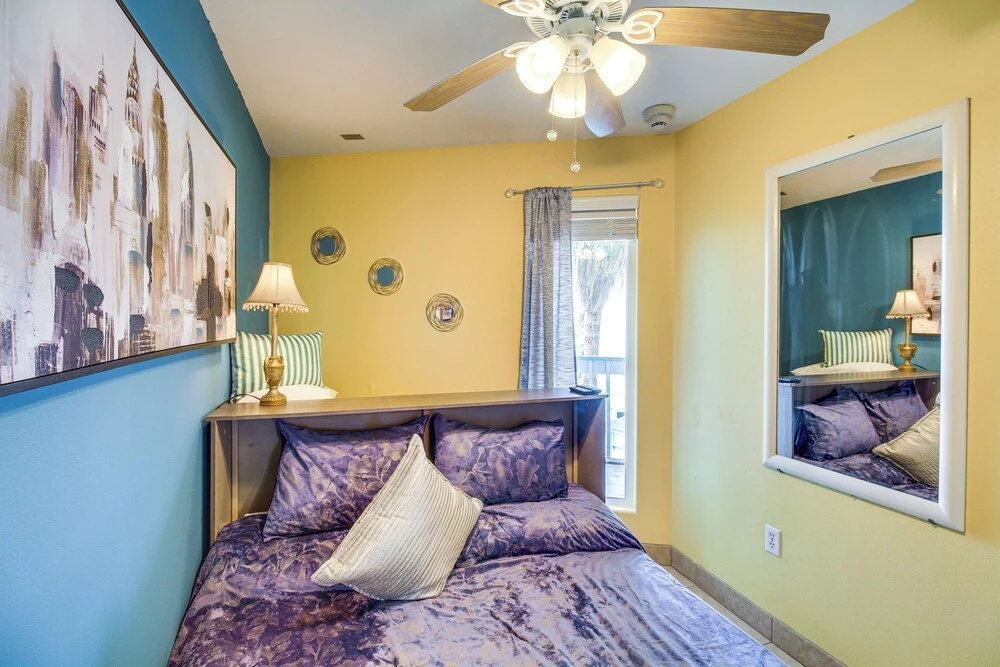 Corpus Christi Ocean View Condo, Walk to the Beach
