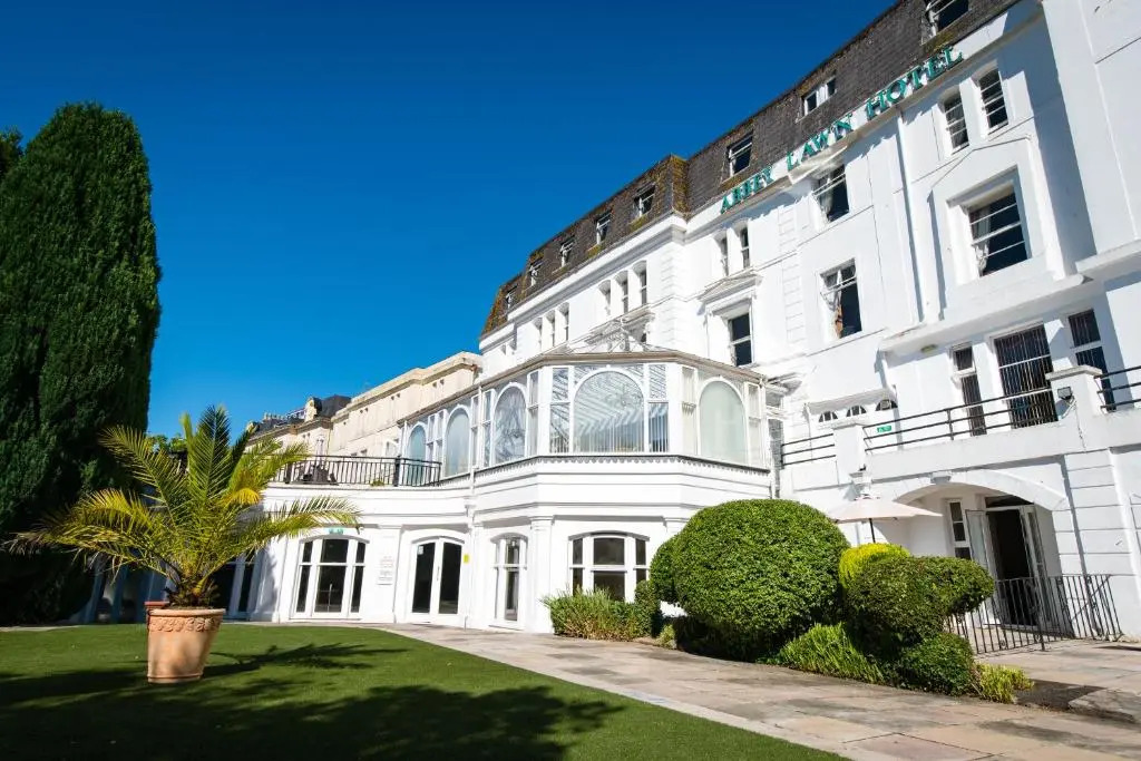 Abbey Lawn Hotel