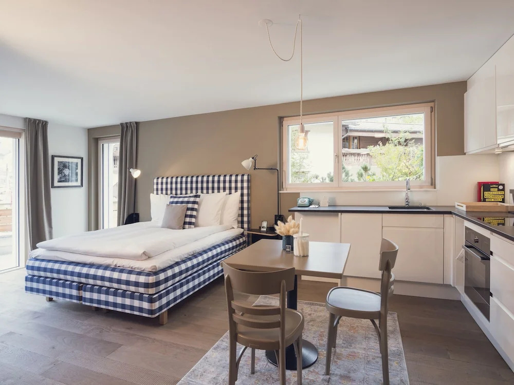 OVERLOOK Lodge by CERVO Zermatt