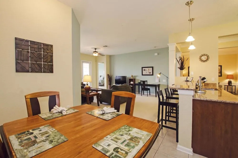 3BD 2BA Condo Sleeps 8 Gold RVC30683 Bedroom RHOF