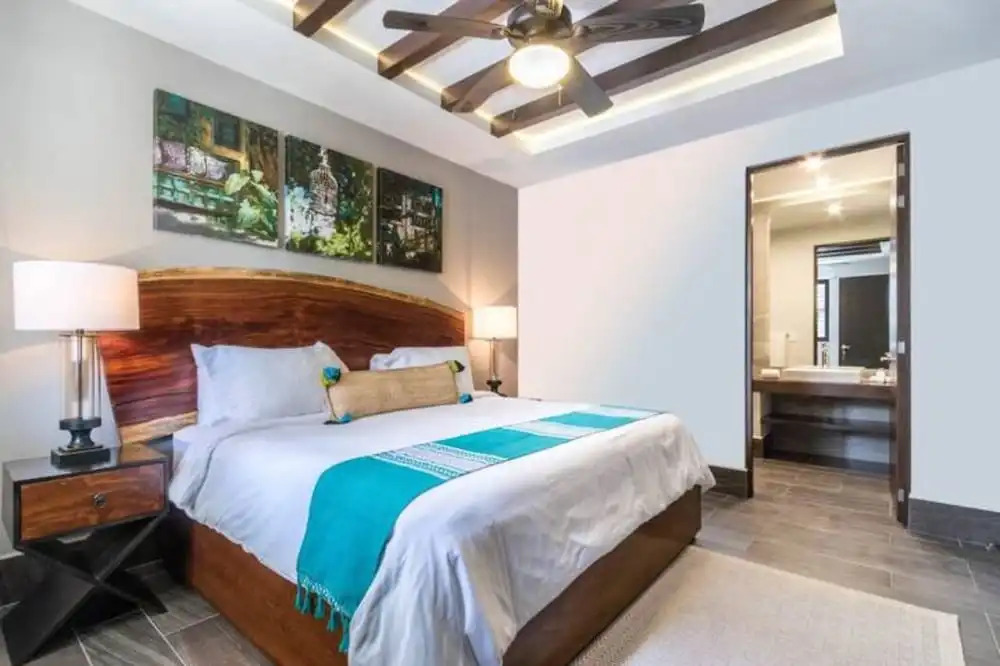 Bright full furnished 2 bedrooms