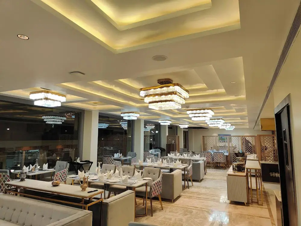 ARCO Hotels and Resorts Srinagar