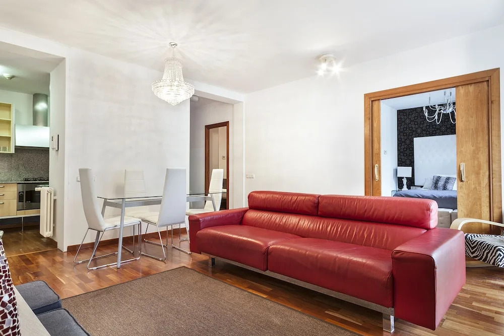 Uma Suites Luxury Downtown