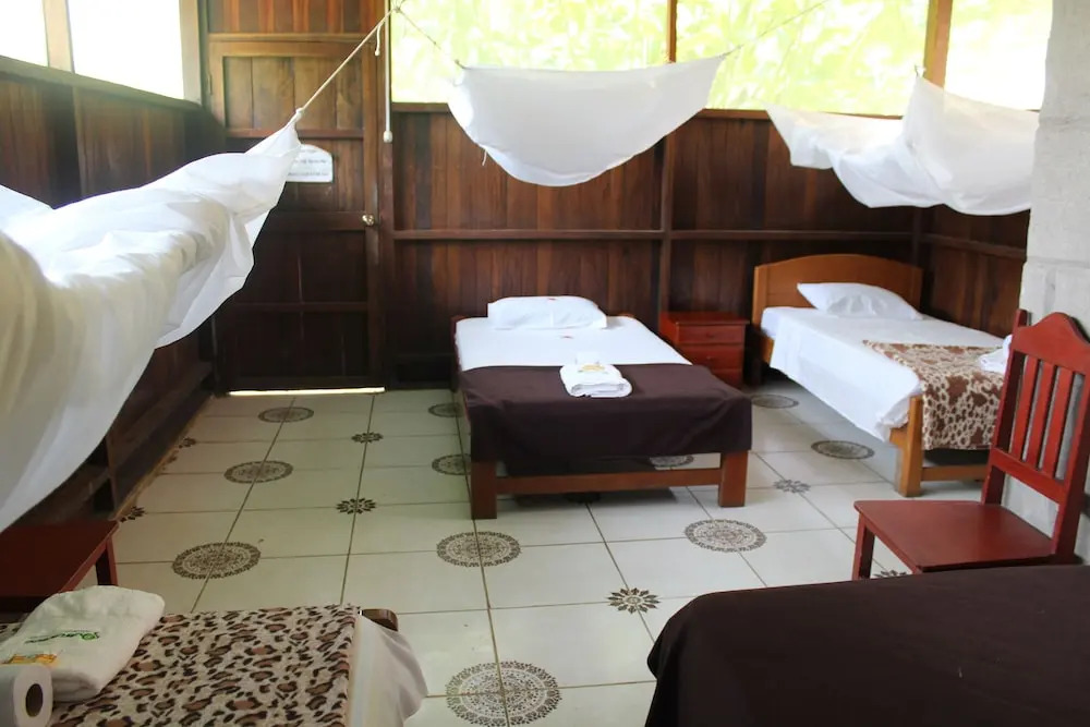 Paradise Amazon Lodge & Adventure
