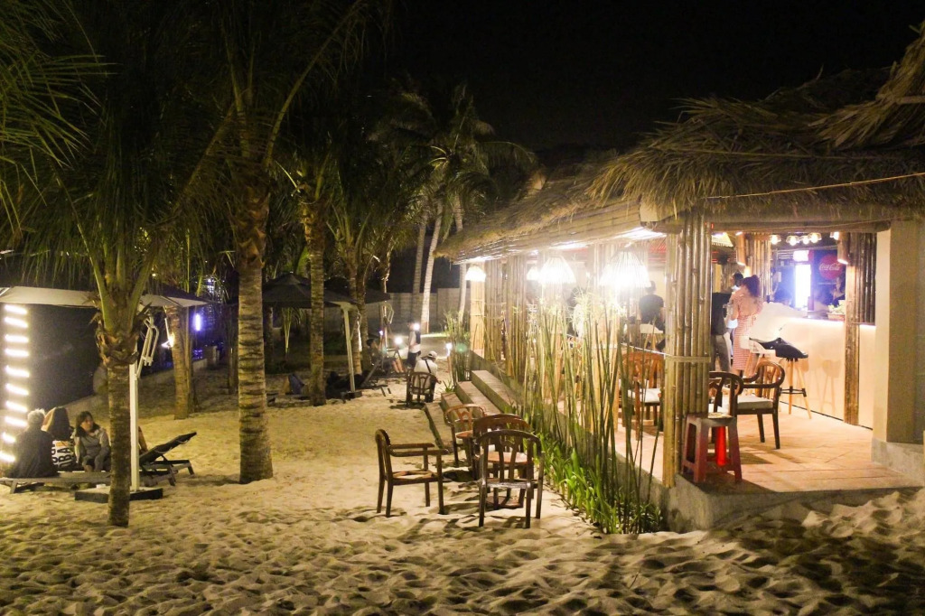 Eagles Beach Resort