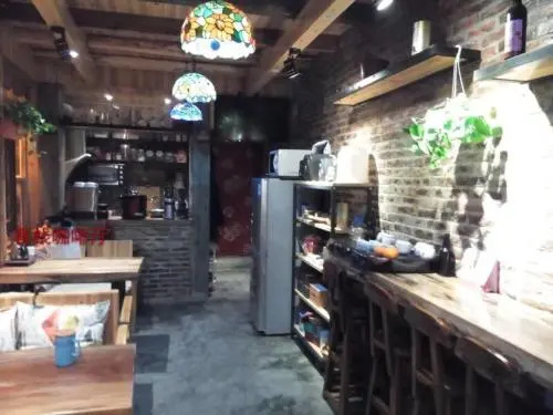 Yue Coffee Inn