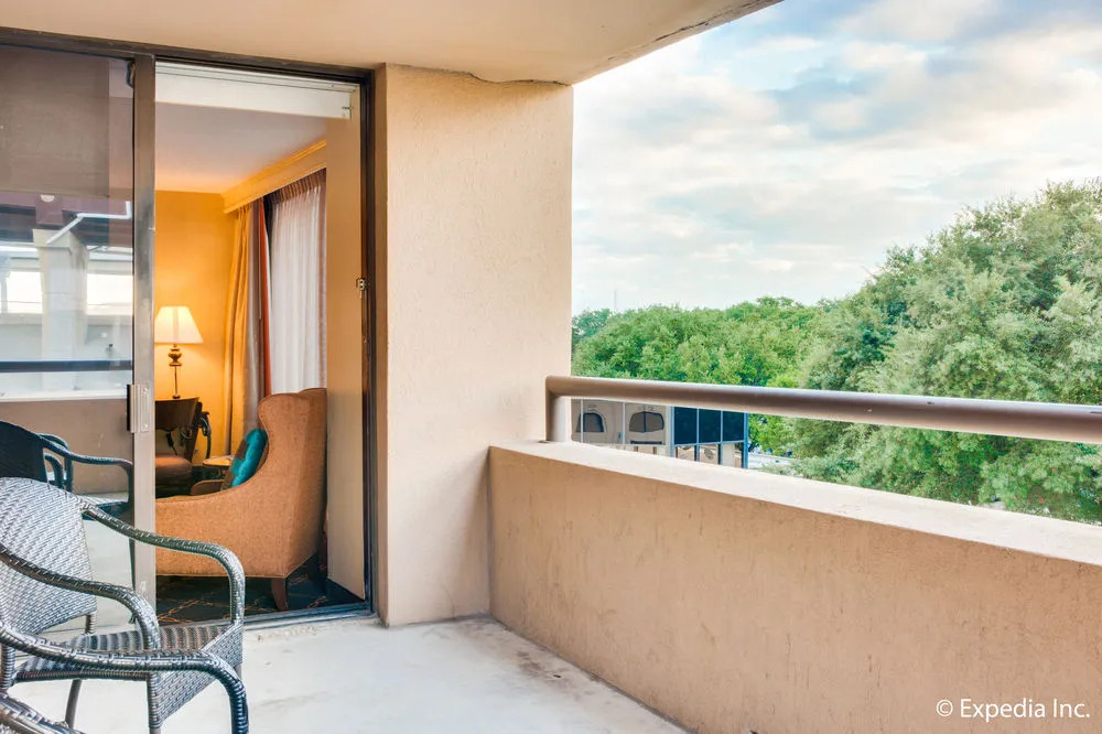 Austin Southpark Hotel