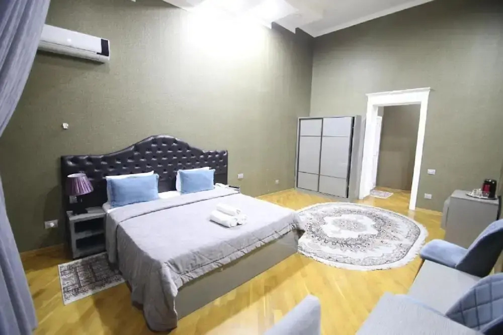 Pilot Baku Hotel