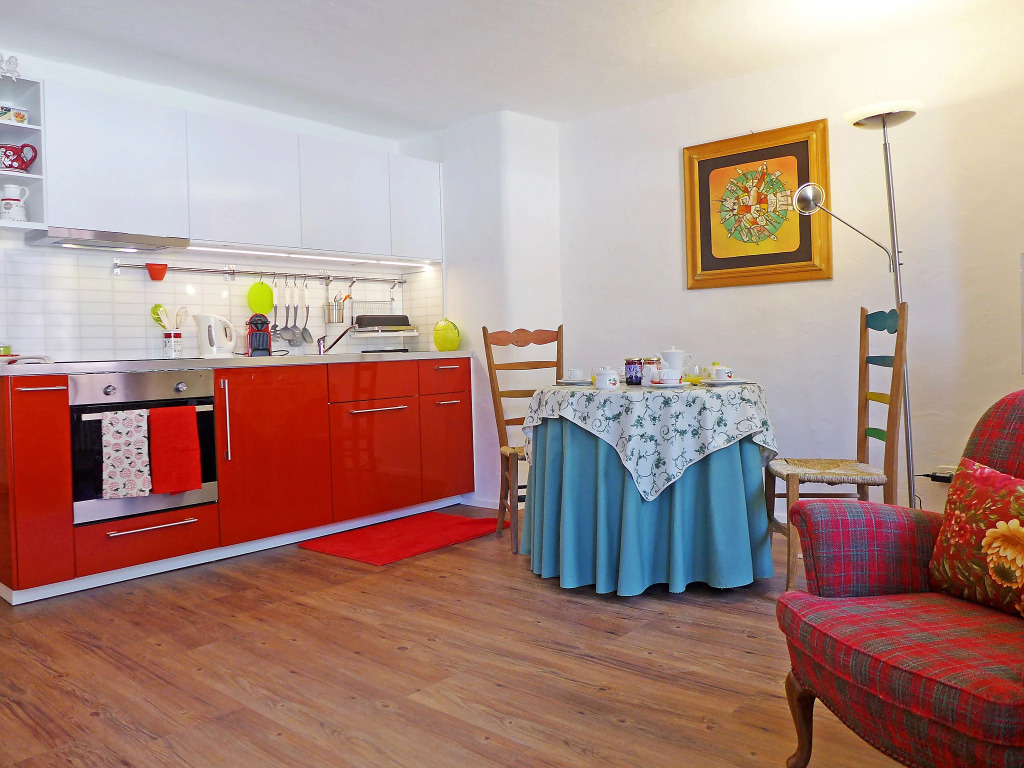 Studio Chesa Rossa by Interhome