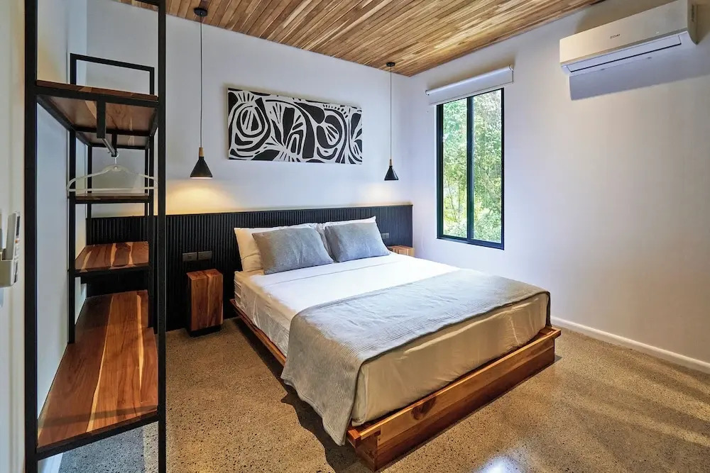 Casas Alba