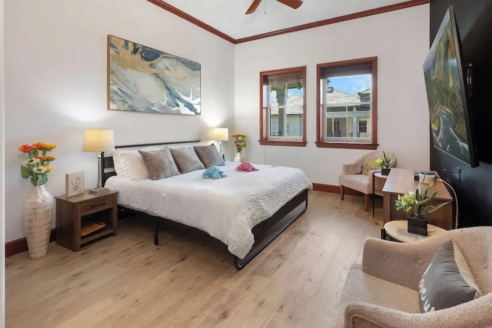 Hilton Pool Pass Included, Kolea - Luxe Penthouse, Walk to Beach