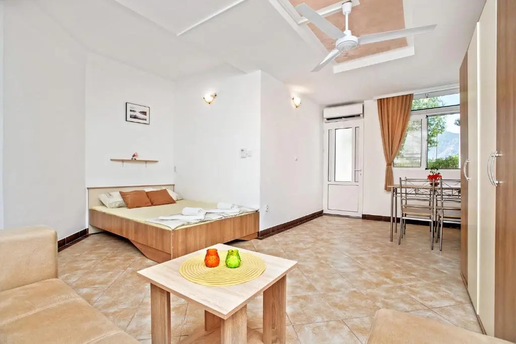 Apartments Villa Popovic