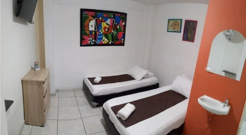 Guernika Hostel