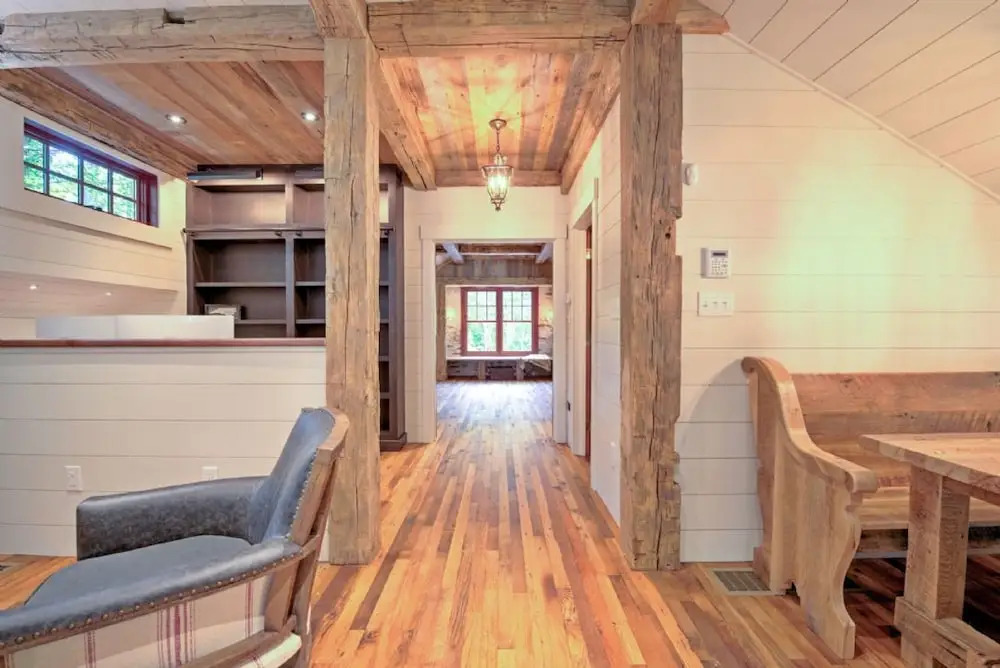 Storybrooke Place 5 Bedrooms 3.5 Bathrooms Home