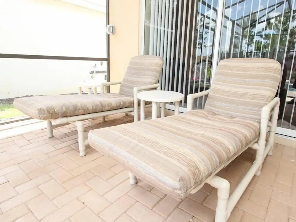 Lovely 4 Bedroom 4 Bath Pool Home in Kissimmee Resort