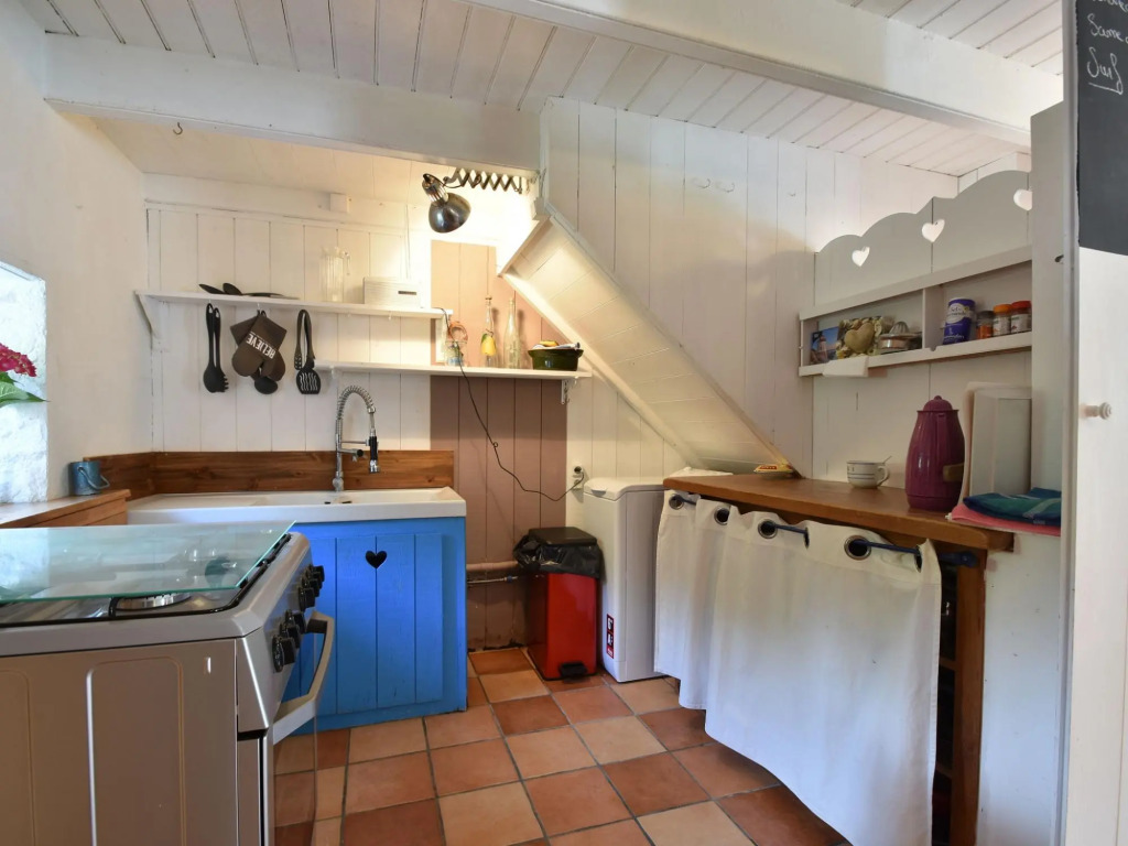 House full of charm with garden,10min from the Pointe du Raz