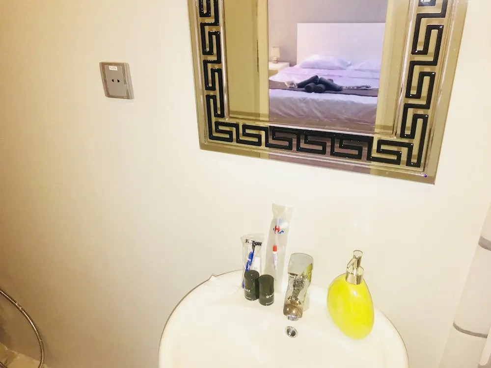 Check-in Baku Hotel & Hostel