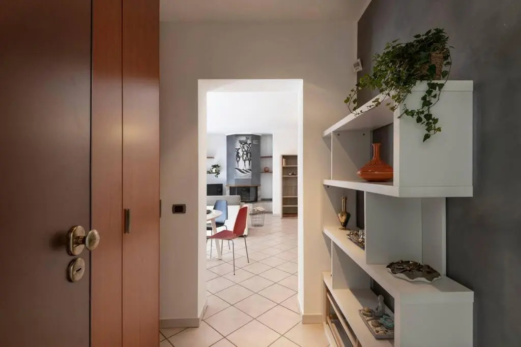 Beach on the Lake and Pet Friendly, ZARA HOUSE