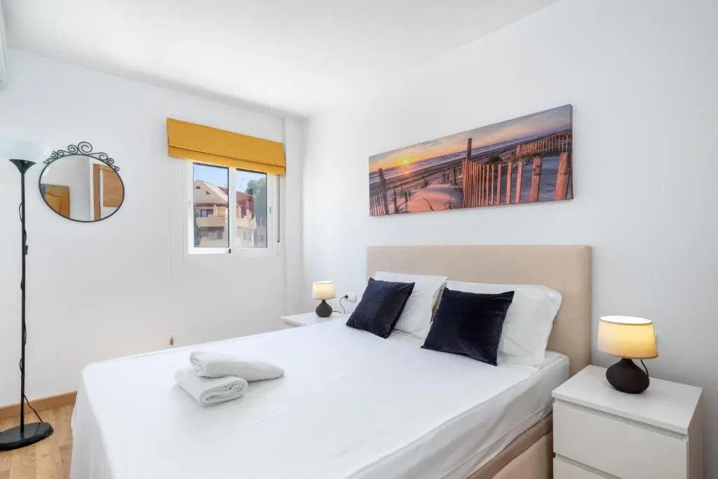 Tasteful apartment near the beach Ref 107