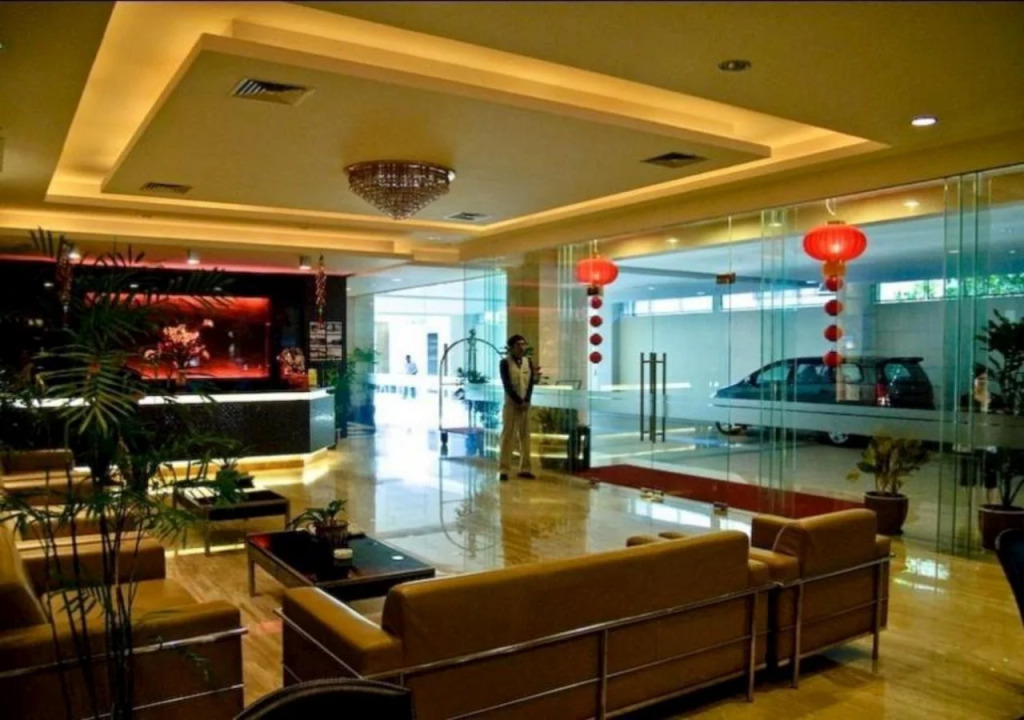 Star Hotel