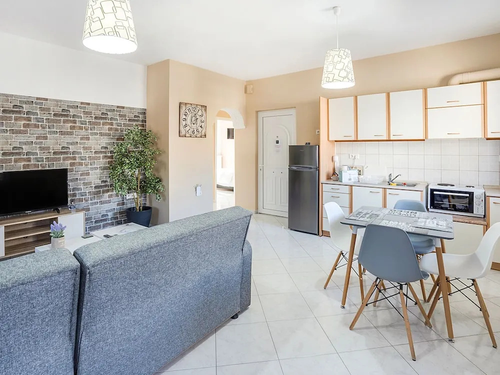 Urban Apartment in Alexandroupoli near Beach