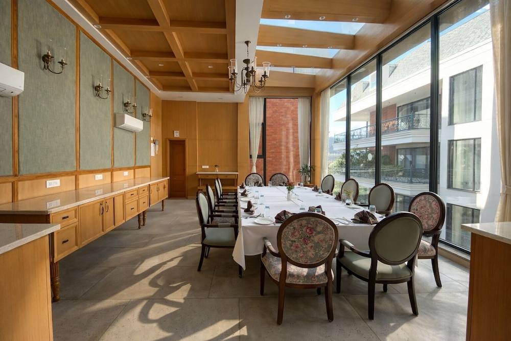 Luxury Suites by Eden Wellness and Hospitality