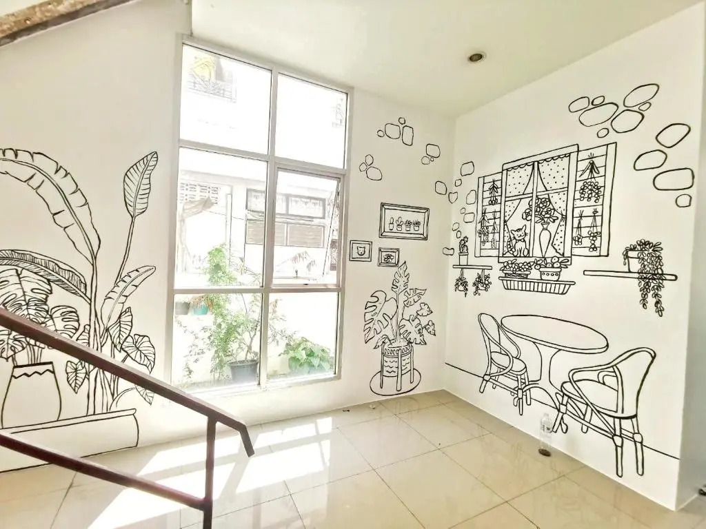 RoomQuest Chiang Mai Tha Phae